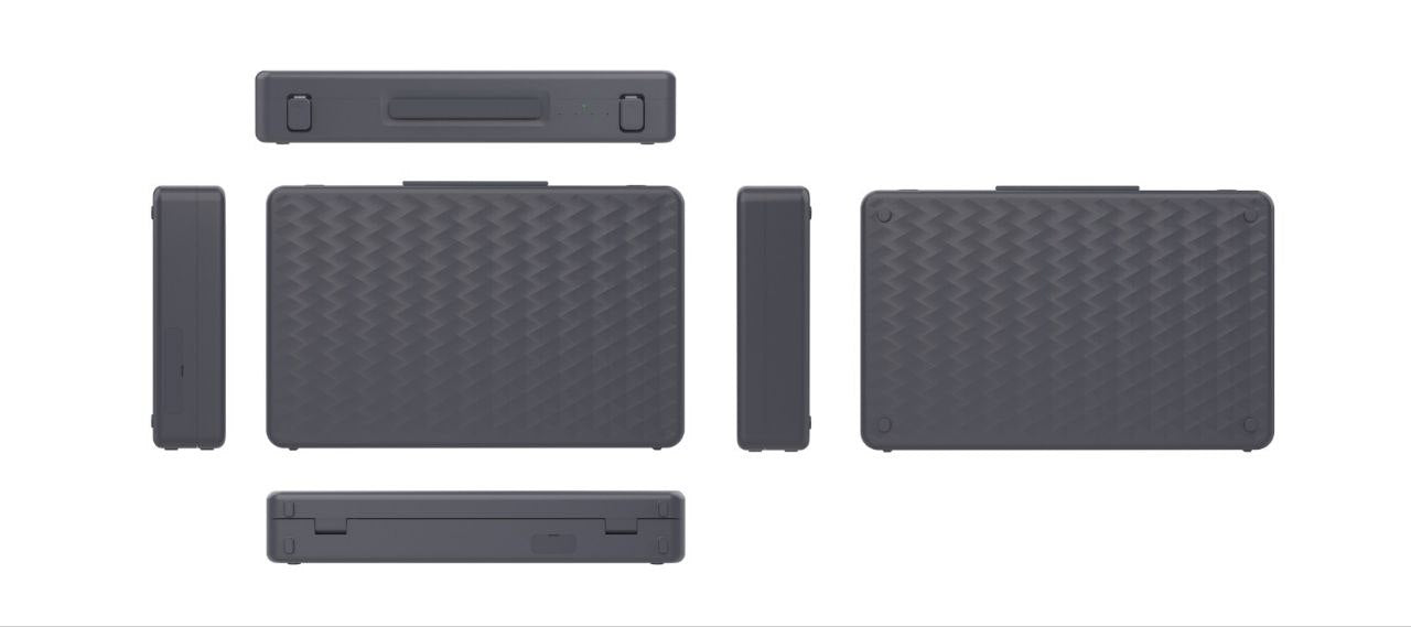 IS PackGo 27" Smart Screen Packed in Briefcase